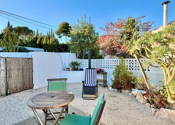 Steps From Moraira Ferienhaus