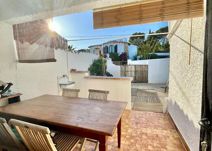 Ferienhaus Steps From Moraira Teulada